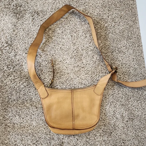 Ugg leather Crossbody purse - Picture 5 of 12
